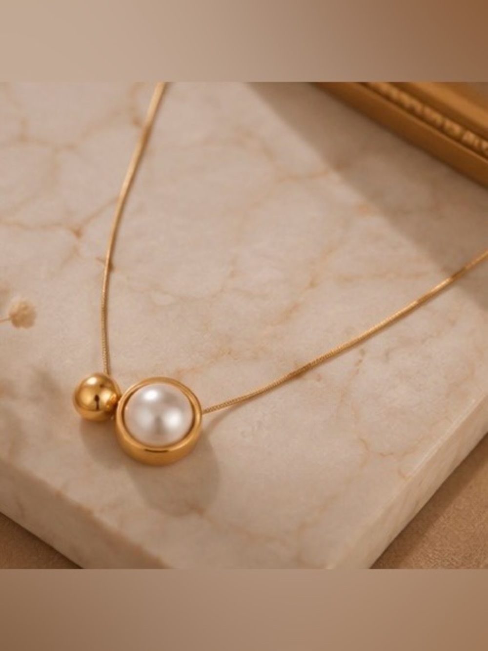 Gold-Tone Pearl Pendant Necklace – Minimalist Modern Jewelry